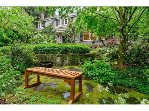 2766 Sw Upper Drive Portland OR 97201