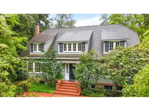 2766 Sw Upper Drive Portland OR 97201