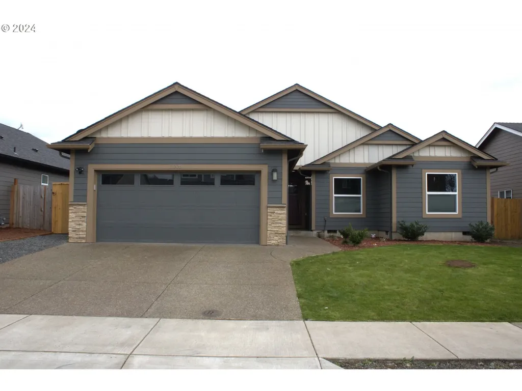 1008 Robbins Way Lebanon OR 97355