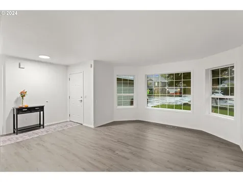 5406 SW Dominie Court Beaverton OR 97078