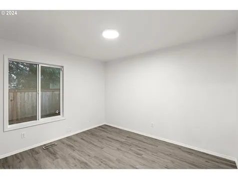5406 SW Dominie Court Beaverton OR 97078