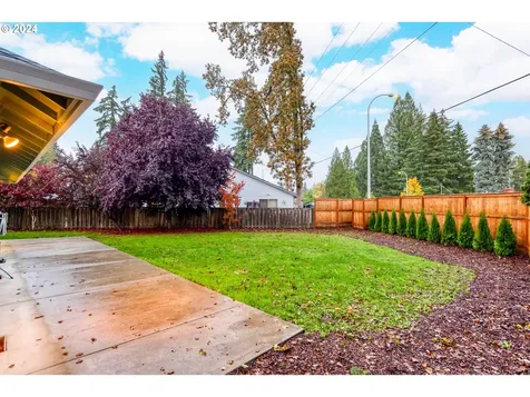 5406 SW Dominie Court Beaverton OR 97078