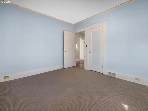 4104 N Longview Avenue Portland OR 97217