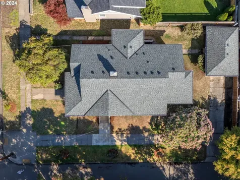 4104 N Longview Avenue Portland OR 97217