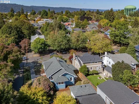 4104 N Longview Avenue Portland OR 97217