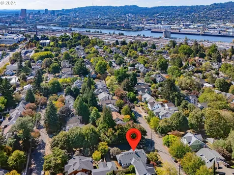 4104 N Longview Avenue Portland OR 97217