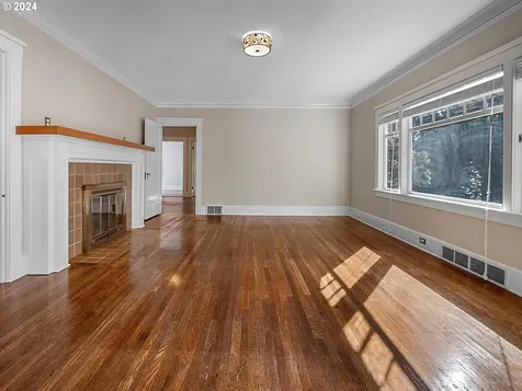4104 N Longview Avenue Portland OR 97217
