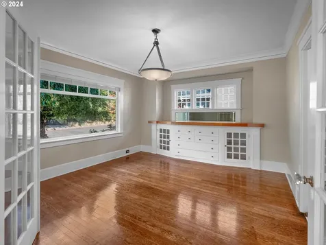 4104 N Longview Avenue Portland OR 97217