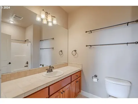 2866 W 2nd Street Washougal WA 98671