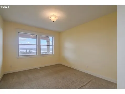 2866 W 2nd Street Washougal WA 98671