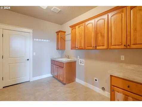 2866 W 2nd Street Washougal WA 98671