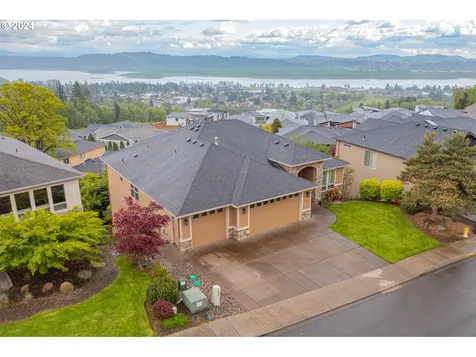 2866 W 2nd Street Washougal WA 98671