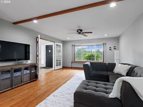 12522 Se 127th Court Happy Valley OR 97086