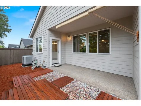 192 NE Liberty Lane Estacada OR 97023