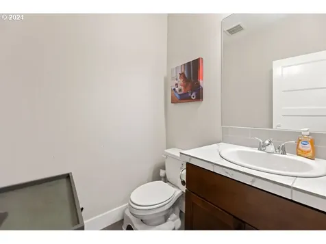 2213 Ne Brendan Circle Vancouver WA 98663