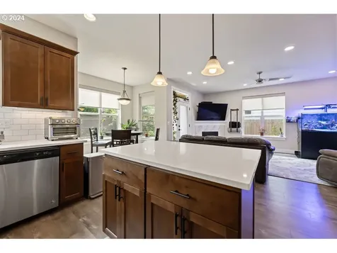 2213 Ne Brendan Circle Vancouver WA 98663