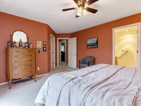 13204 Ne 46th Street Vancouver WA 98682