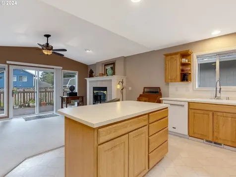 13204 Ne 46th Street Vancouver WA 98682