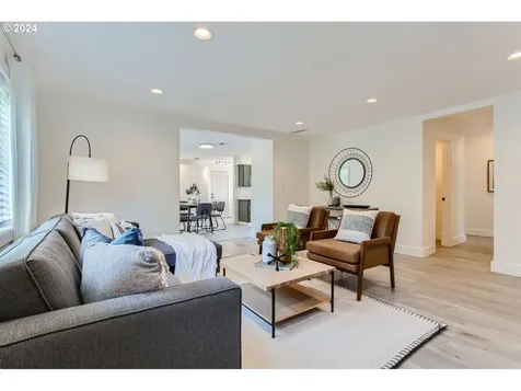 10841 Sw 63rd Avenue Portland OR 97219