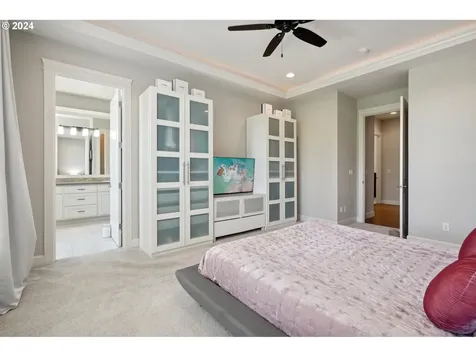 729 N 12th Court Ridgefield WA 98642
