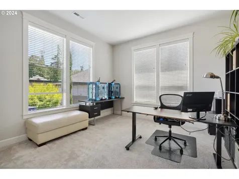 729 N 12th Court Ridgefield WA 98642