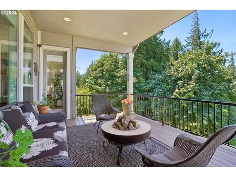 729 N 12th Court Ridgefield WA 98642