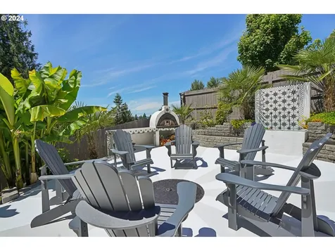 729 N 12th Court Ridgefield WA 98642