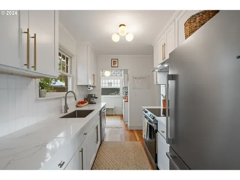 3721 Ne 35th Avenue Portland OR 97212