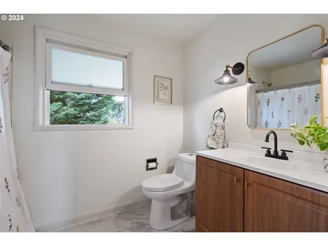 3721 Ne 35th Avenue Portland OR 97212