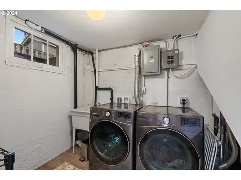3721 Ne 35th Avenue Portland OR 97212