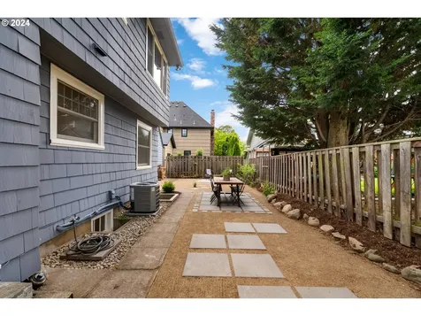 3721 Ne 35th Avenue Portland OR 97212