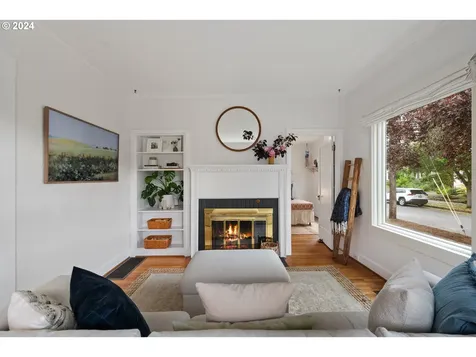 3721 Ne 35th Avenue Portland OR 97212