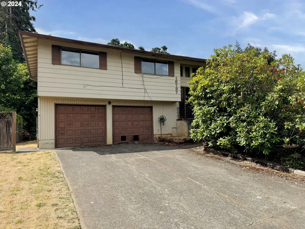 18797 Blue Ridge Drive Oregon City OR 97045