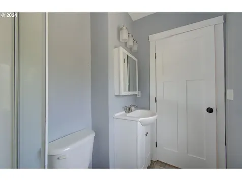 4205 Ne 122nd Avenue Vancouver WA 98682