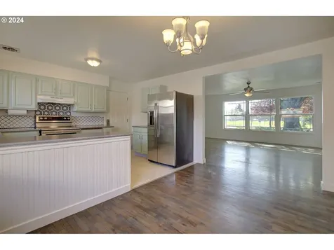 4205 Ne 122nd Avenue Vancouver WA 98682