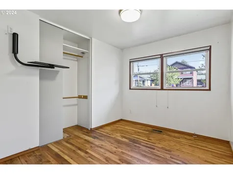 10730 Se Boise Street Portland OR 97266