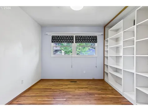 10730 Se Boise Street Portland OR 97266