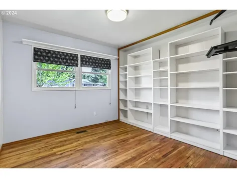 10730 Se Boise Street Portland OR 97266