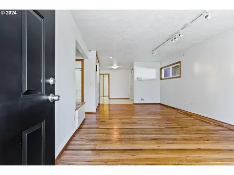 10730 Se Boise Street Portland OR 97266