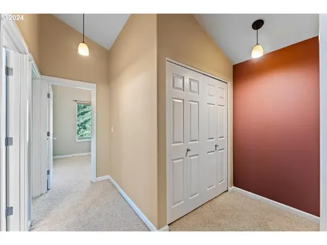 7806 Sw Water Parsley Lane Portland OR 97224