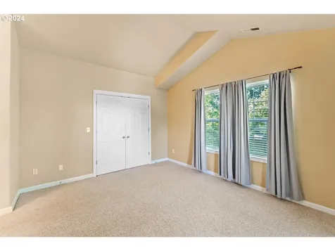 7806 Sw Water Parsley Lane Portland OR 97224