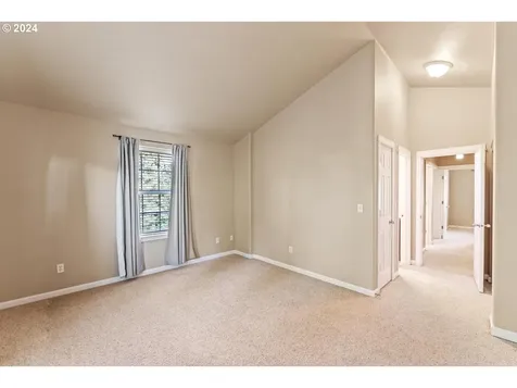 7806 Sw Water Parsley Lane Portland OR 97224