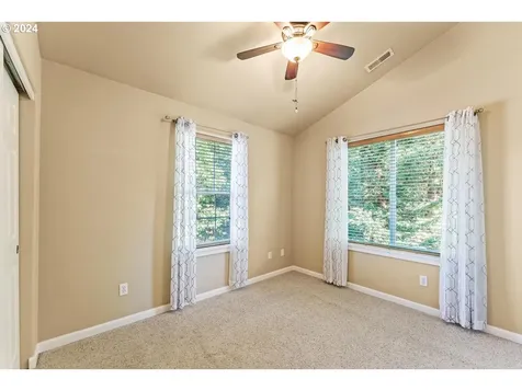 7806 Sw Water Parsley Lane Portland OR 97224