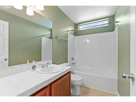 7806 Sw Water Parsley Lane Portland OR 97224