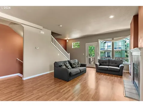 7806 Sw Water Parsley Lane Portland OR 97224