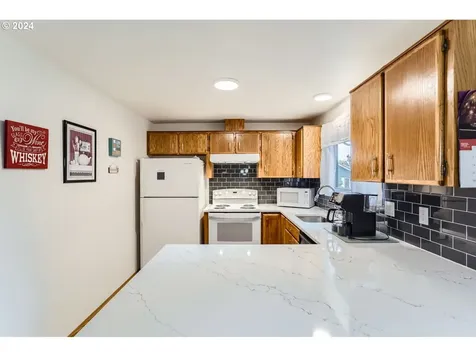 4559 Sw 164th Place Beaverton OR 97078