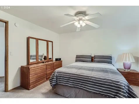 4559 Sw 164th Place Beaverton OR 97078