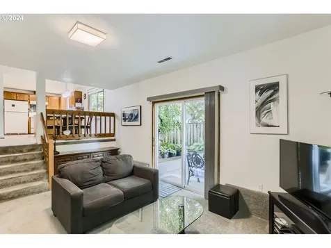 4559 Sw 164th Place Beaverton OR 97078
