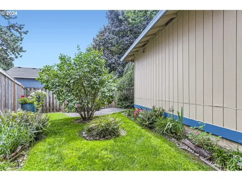4559 Sw 164th Place Beaverton OR 97078