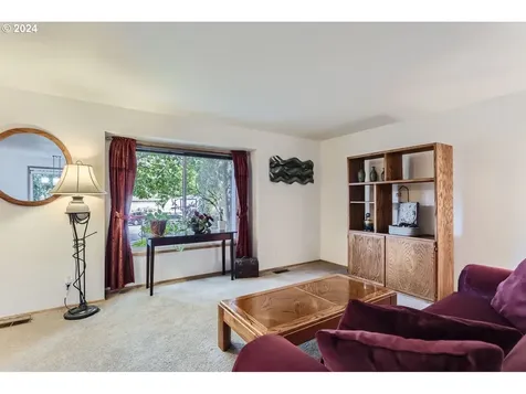 4559 Sw 164th Place Beaverton OR 97078
